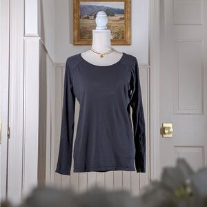 Lululemon Charcoal Long Sleeve Scoop Neck Yoga Top